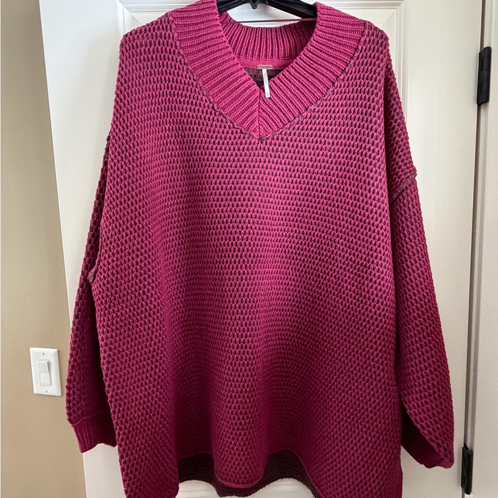 NWT Free People Maisie Oversized Sweater in Cranberry Fudge XL (L tag) - Picture 2 of 7
